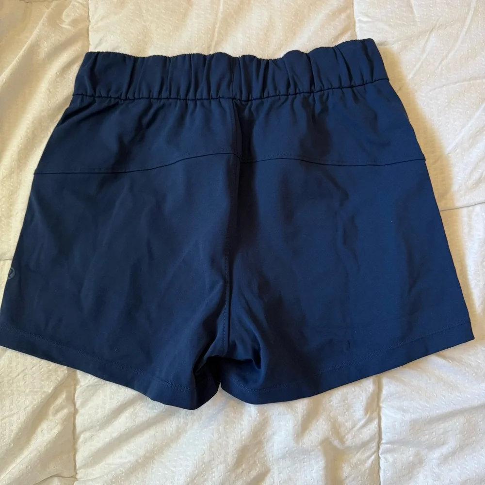 lululemon athletica navy blue